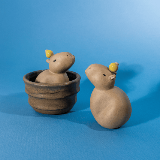 Capybara Tea Pet (non-spitting)